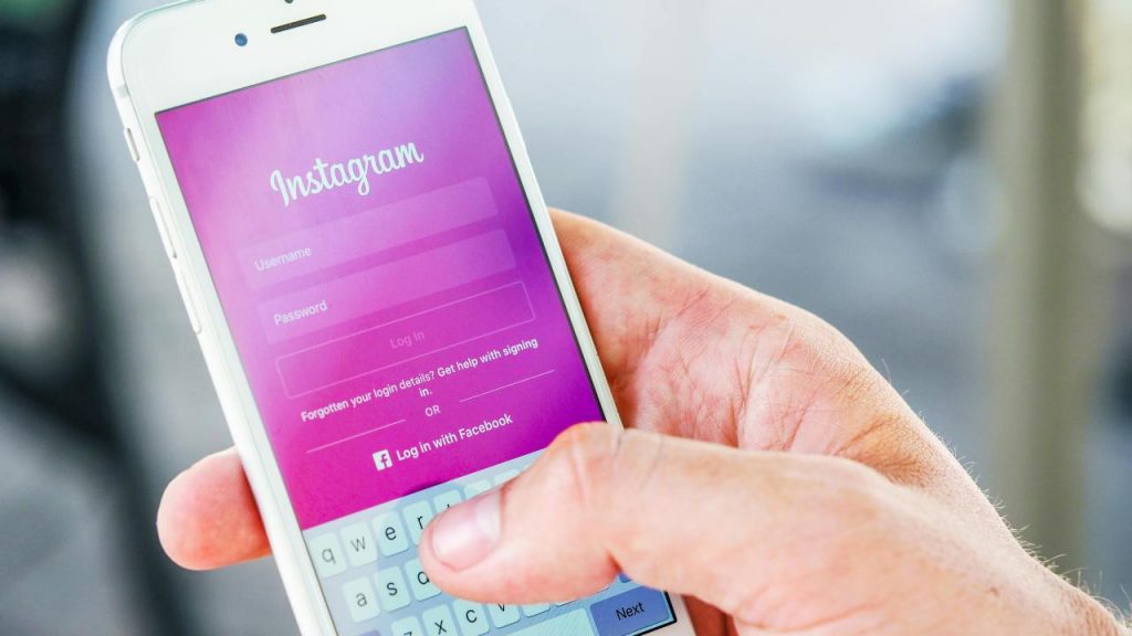 Novità Instagram: cambia tutto ancora una volta | C’è un nuovo tasto che non ti aspetteresti mai