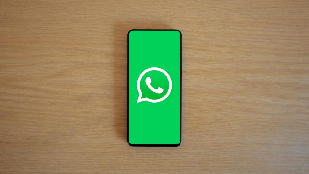 Novità Whatsapp, il cambiamento è epocale e te lo ritrovi direttamente sul telefono: il rilascio è ufficiale